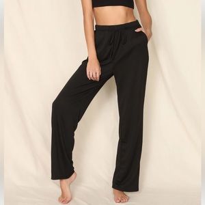 Straight leg lounge pant